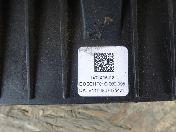 SHARAN 7N 2.0 TDI 10-20 AdBlue Injektor Styrenhet F01C380095 image 2