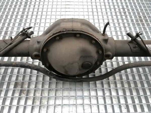 Différentiel Arrière OEM A9063500900 pour Mercedes W906 Bus image 9
