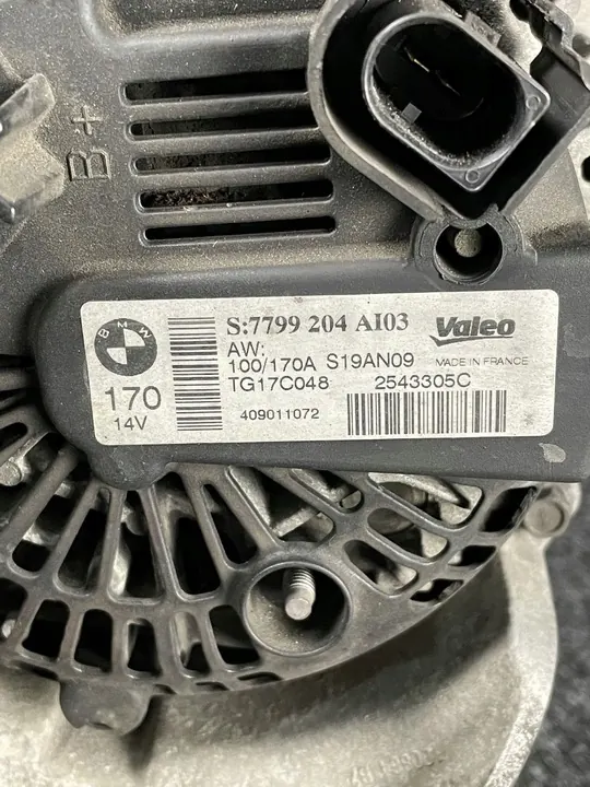 BMW 5-sarja E60 E61 Vaihtovirtageneraattori 2.0D 3.0D 2543305B image 6