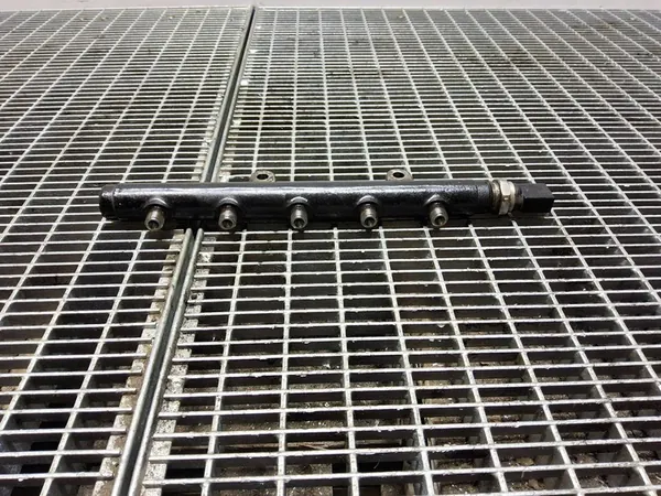 Tubería de inyector Ford Ranger image 3