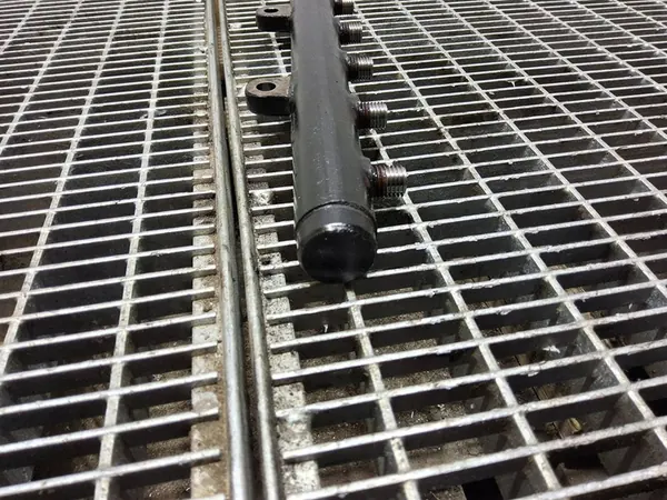 Tubería de inyector Ford Ranger image 4