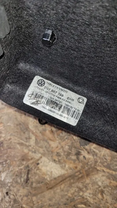 Étagre de coffre VW Taigo OEM 2G7867769 - État utilisé image 7