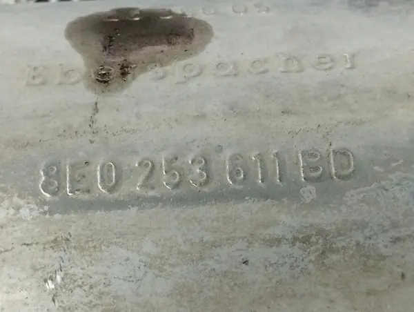 Komplett avgassystem Audi A6 S6 C5 2000 image 2