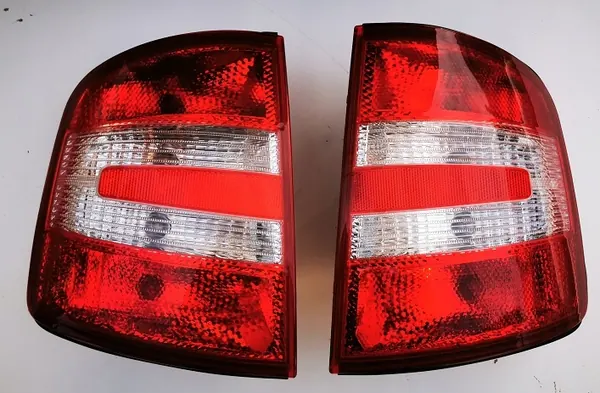 Luces Traseras Skoda Fabia I 1999-2007 Izquierda+Derecha DEPO image 3