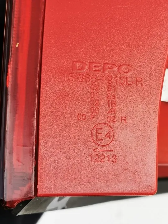 Luces Traseras Skoda Fabia I 1999-2007 Izquierda+Derecha DEPO image 4