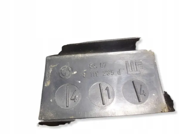 Cubierta Luz Trasera Izquierda Maletero BMW E36 Coupé OEM 8119235 image 6