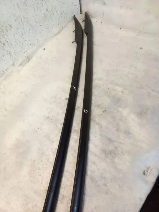Barras de techo SEAT ARONA OEM 6F9860026 - Usado image 2