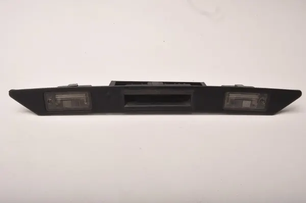 OEM 8P48275743FZ Heckklappenleiste für Audi image 2