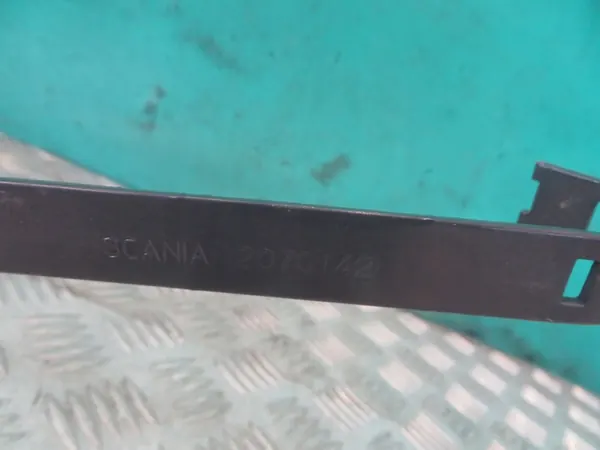 Support de réservoir d'air Scania G410 23R image 6