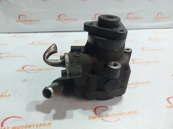 VW Crafter Amarok 2.0 TDI Power Steering Pump 2E0422145B image 2