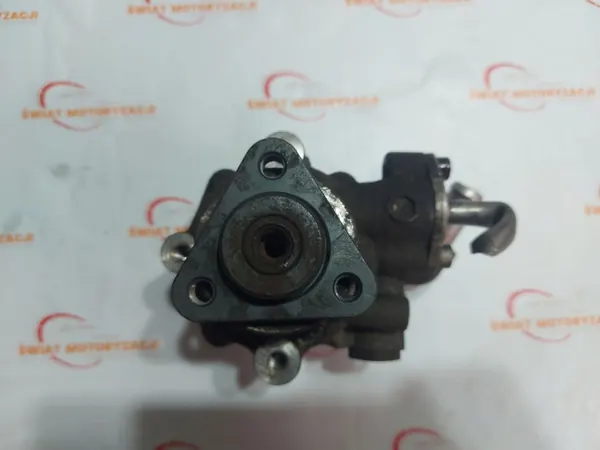 VW Crafter Amarok 2.0 TDI Power Steering Pump 2E0422145B image 4