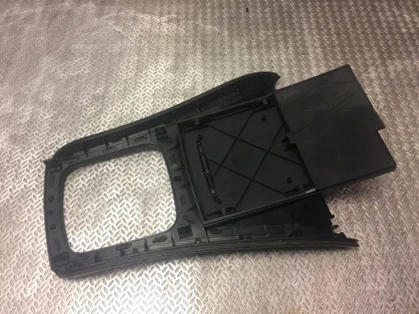 Support de levier de vitesse Mercedes-Benz A W169 OEM 1696802739 image 3