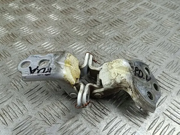 2021 SsangYong Korando Vordertürscharniere OEM FOB49647 image 4