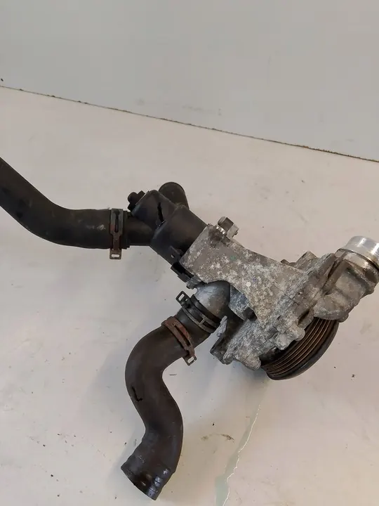 Vattenpump MERCEDES W176 A6512000501 A2465010382 image 4