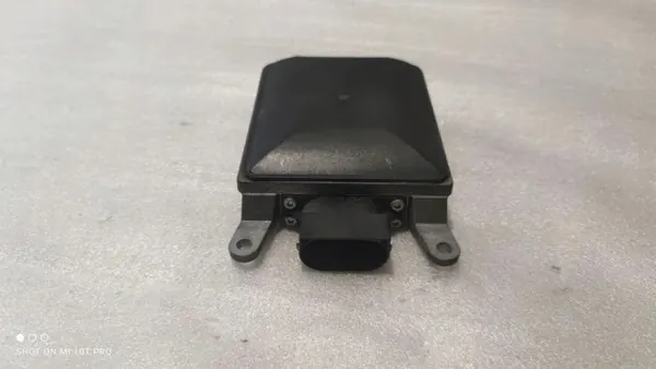 Radar de asistencia de cambio de carril OEM 8T0907568B Audi A5 image 3