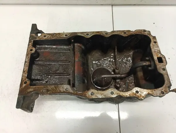 Oliepan OEM 9128621 voor Opel Corsa 1.2L motor image 3