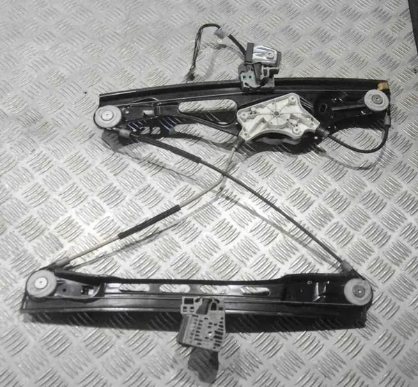 Elevador de vidro dianteiro direito Mercedes-Benz E (W211) OEM image 3