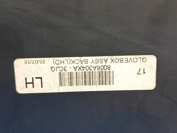 Mitsubishi huvudhandskfack OEM 8006A304ZZ - Svart image 4