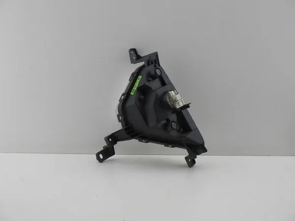 HYUNDAI ELANTRA VI LIFT - pisca direita halógena image 4