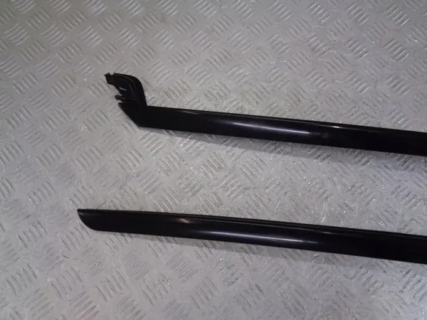 Joint de pare-brise Citroen OE d'occasion 96563473/74 image 3