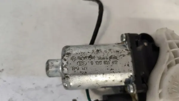 Elevador de Janela Esquerdo 2Pin Volkswagen Fox OEM 0130821412 image 4