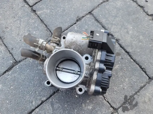 Spjällhus OEM 35100-03BC0 för Kia Rio IV image 2