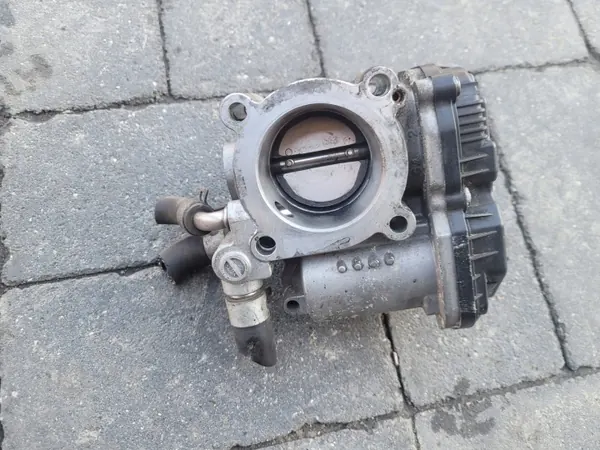 Spjällhus OEM 35100-03BC0 för Kia Rio IV image 5