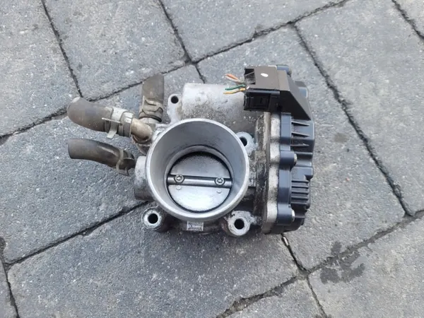 Spjällhus OEM 35100-03BC0 för Kia Rio IV image 6