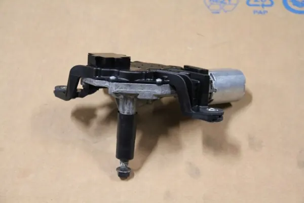 Gebruikte achterklep ruitenwissermotor OEM 5K6959711 VW image 3