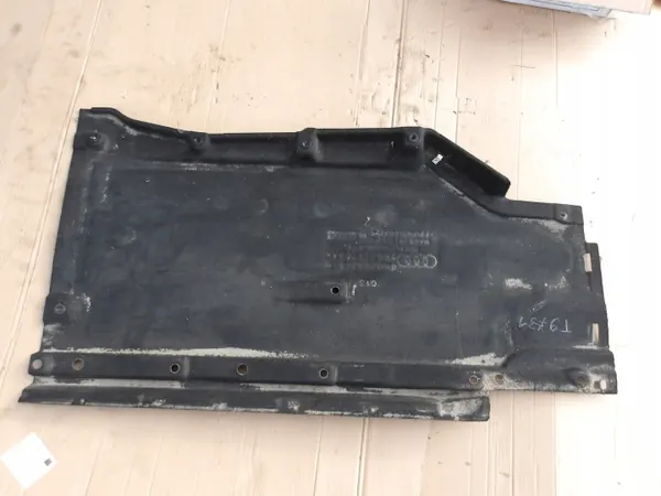 Placa de protección chasis derecha OEM 8W0825208A Audi A4 B9 image 2