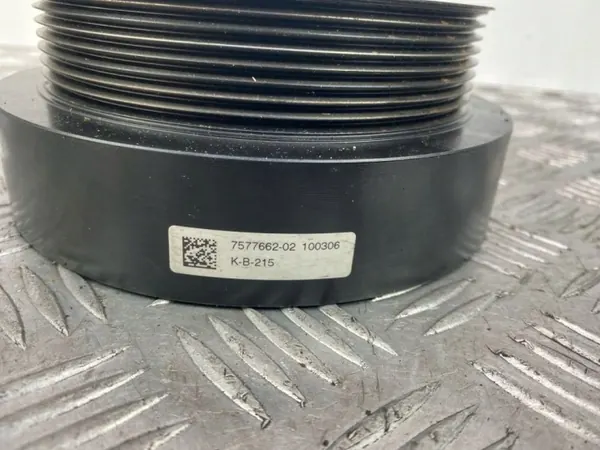 Polea BMW OEM 7577662 para motor N53 image 3