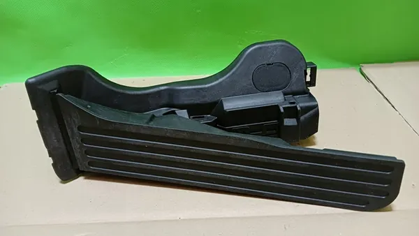 SKODA SUPERB II Pedalset OE 1K1723503AP image 6