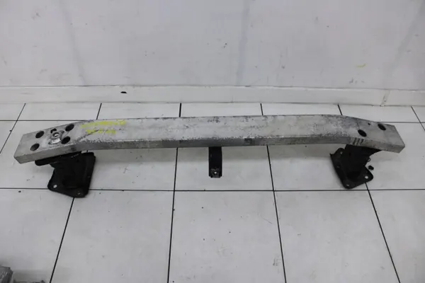 Poutre de pare-chocs avant 35R27 pour Nissan Note E11 image 2