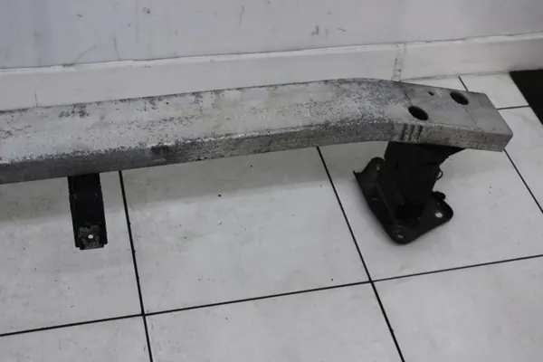 Poutre de pare-chocs avant 35R27 pour Nissan Note E11 image 3