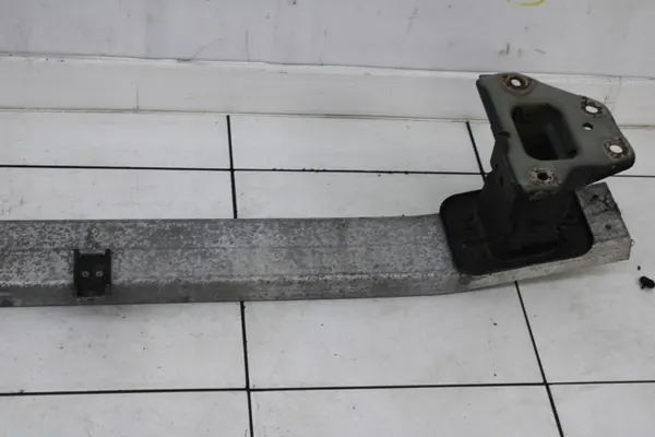 Poutre de pare-chocs avant 35R27 pour Nissan Note E11 image 6