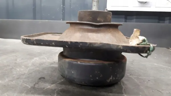 Motorhalterung Ford Fiesta MK5 image 4