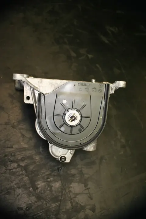 Ölpumpe OEM 7805316 für BMW 3.0D N57D30 Motor image 5