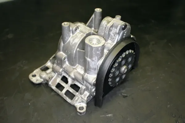 Ölpumpe OEM 7805316 für BMW 3.0D N57D30 Motor image 6