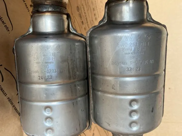 Audi OE Abgasanlage OEM 8W0253211T Gebraucht image 3