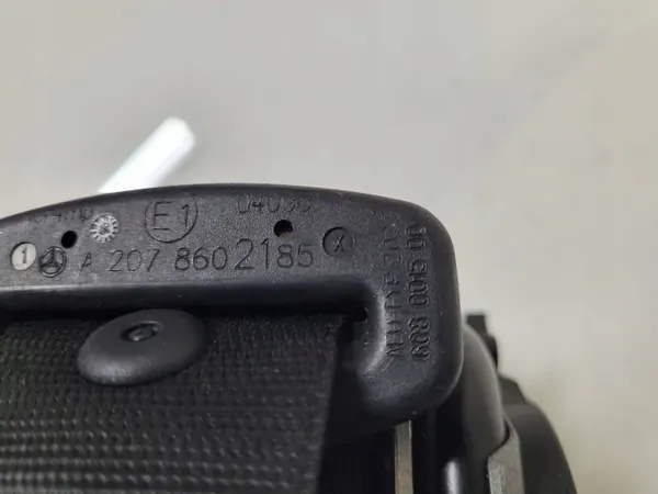 Mercedes turvavyö OEM A2078602185 - Oikea taka image 3