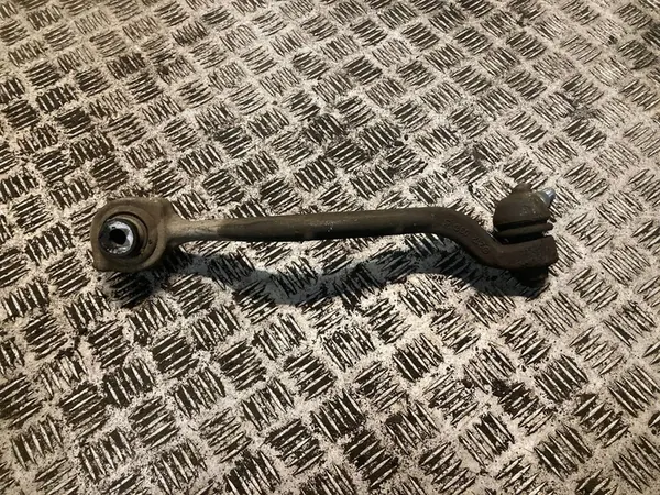 Mercedes-Benz E W212 2010 Left Lower Front Control Arm image 2