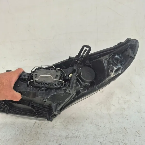 RENAULT MEGANE III 08- Oikea Etuvalaisin Tumma 260103187R image 8