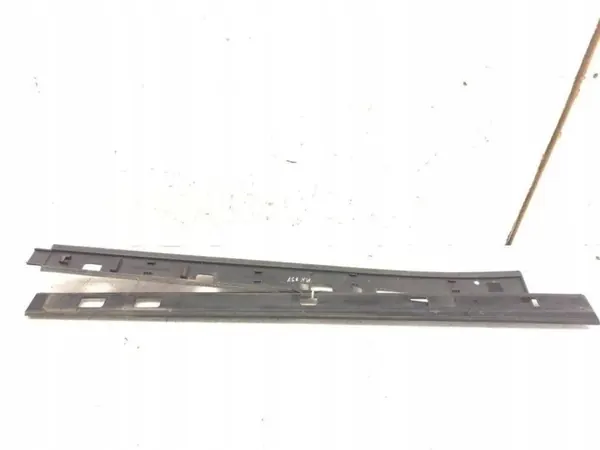 Hyundai ix35 Dakdrager OEM 872312Y500 - Gebruikt image 2