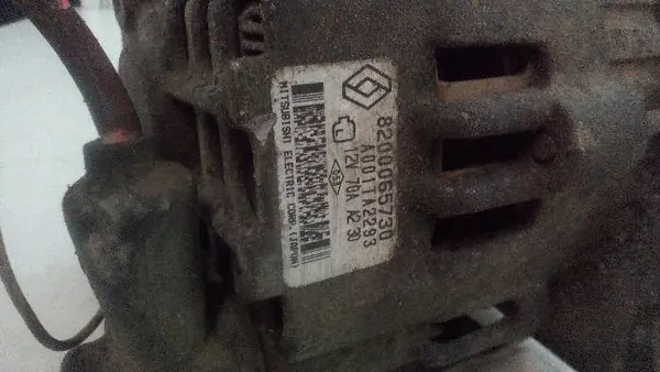 Vaihtovirtageneraattori Renault Clio II 1.2 OE 8200065730 image 5