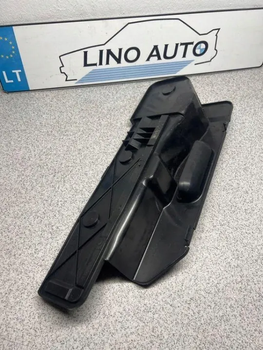 BMW Reserveradabdeckung OEM 51478243125 - Gebraucht image 3