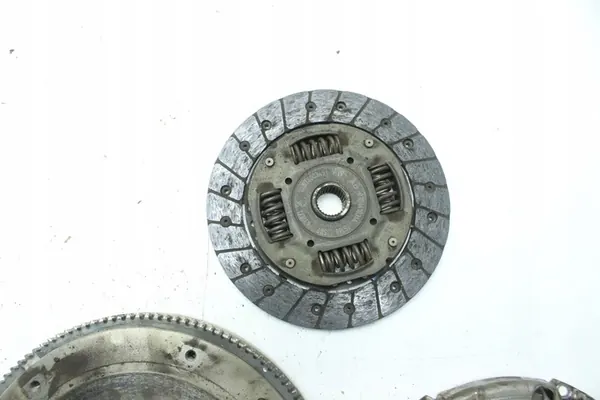 Disco de embreagem 03D141025C Skoda Fabia II 1.2 12V image 4