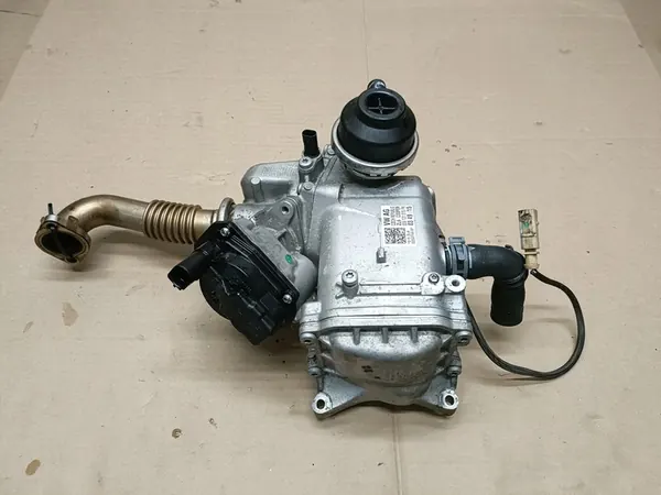 Pakokaasukylmäri AUDI 3.0 TDI 059131515FK image 2