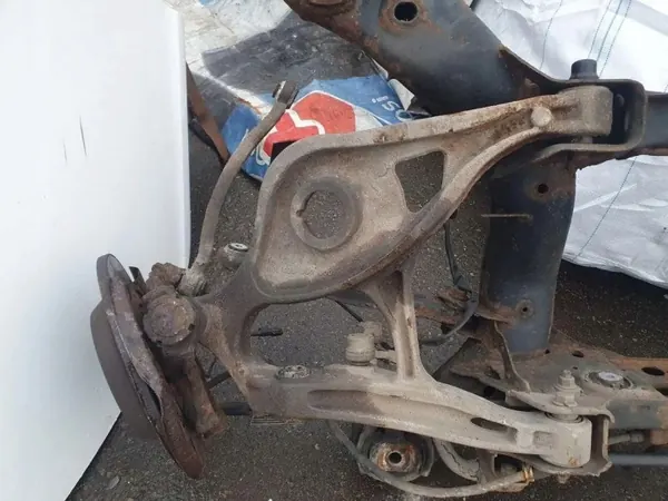Hinterfedern OEM 400460487524 für Mercedes-Benz M-Klasse image 10