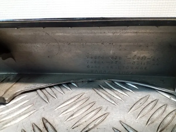 Honda FR-V Tavaratilan Luukun Lista OEM 74890-SJD-0031-20 image 7
