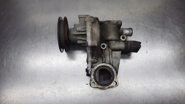 Pompa acqua VW LT35 2.5 SDI 1997 OEM 037121013A image 3